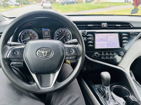 2019 Toyota Camry LE