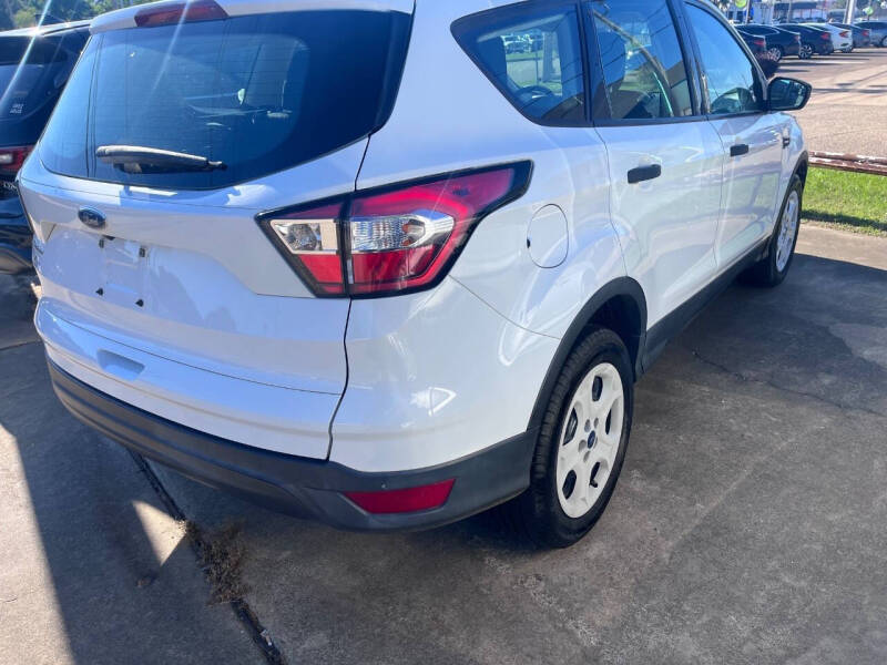 2018 Ford Escape S
