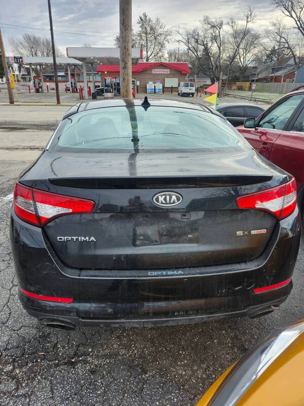 2011 Kia Optima SX Turbo