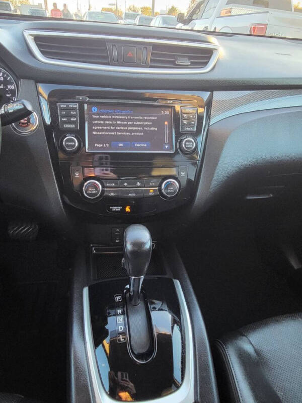 2016 Nissan Rogue SL