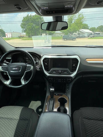 2018 GMC Acadia SLE-2