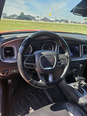 2020 Dodge Charger SXT