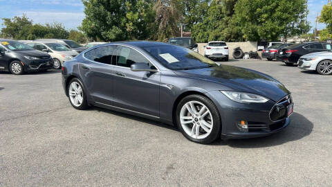 2014 Tesla Model S