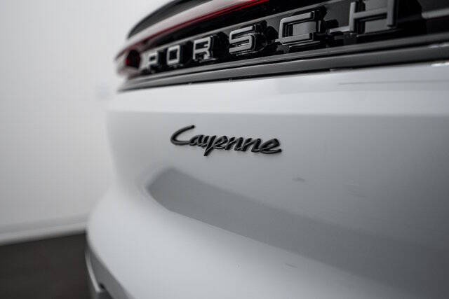 2026 Porsche Cayenne