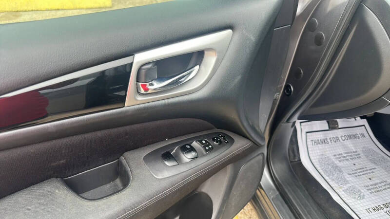 2017 Nissan Pathfinder