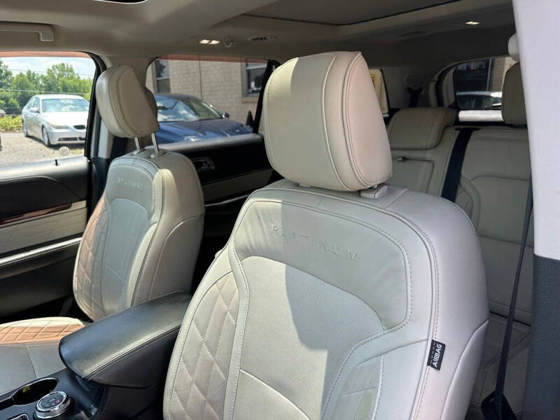 2018 Ford Explorer Platinum