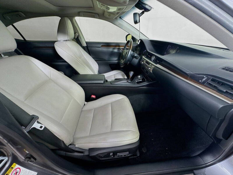 2015 Lexus ES 350