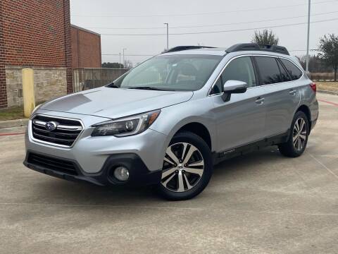 2018 Subaru Outback for sale at AUTO DIRECT in Houston TX