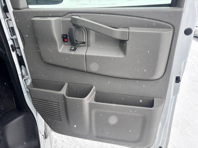 2019 Chevrolet Express LT 2500