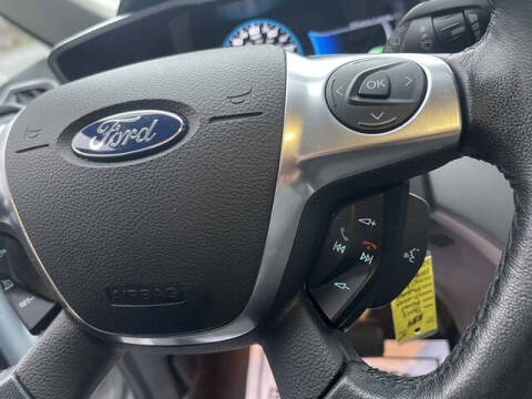 2013 Ford C-MAX Hybrid SE