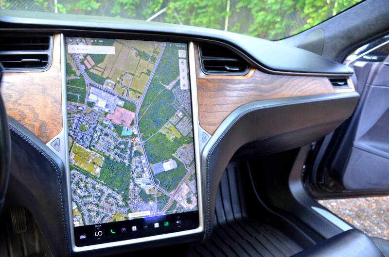 2020 Tesla Model S Long Range Plus