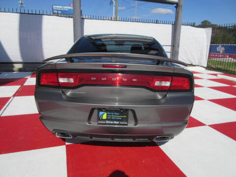 2012 Dodge Charger SE