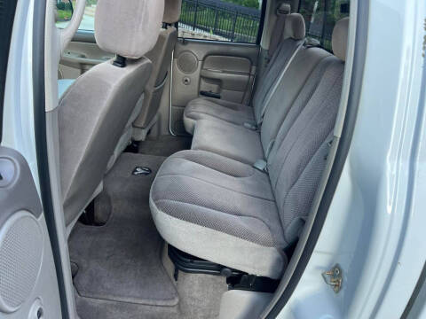 2004 Dodge Ram 2500 ST