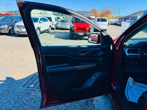 2018 GMC Acadia SLE-2