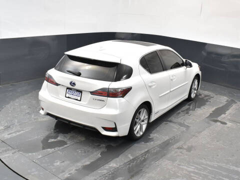 2017 Lexus CT 200h
