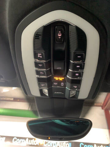 2017 Porsche Cayenne Turbo