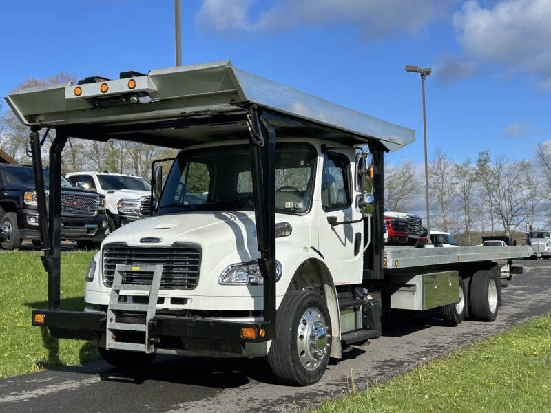 2019 Freightliner Business class M2