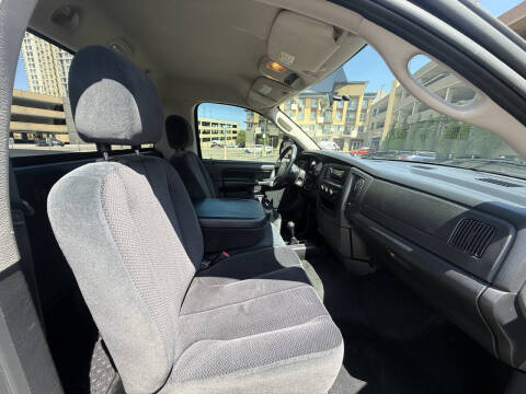 2005 Dodge Ram 1500 SLT