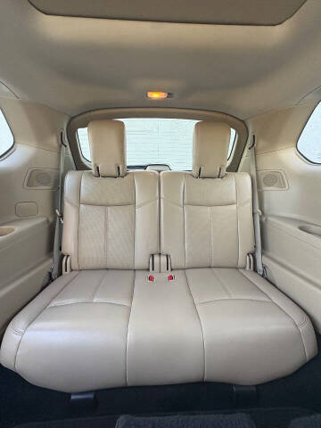 2017 Nissan Pathfinder Platinum