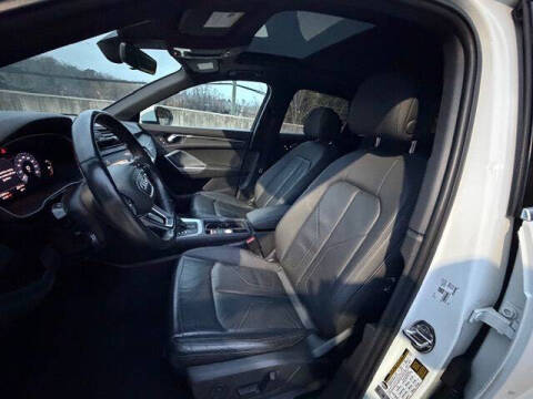 2020 Audi Q3 quattro Premium 45 TFSI