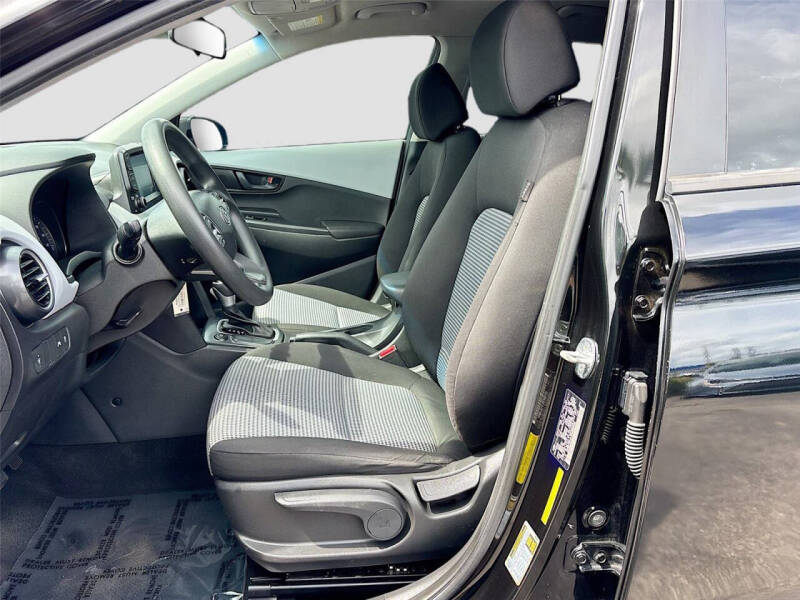 2021 Hyundai Kona SE