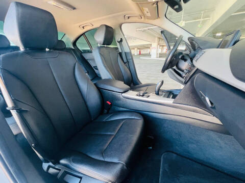 2014 BMW 3 Series 320i