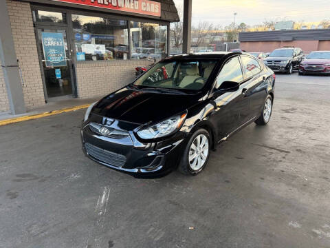 2013 Hyundai Accent GLS