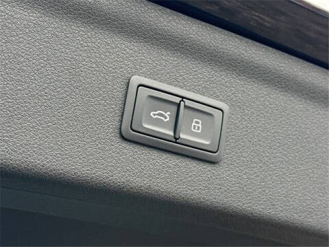 2015 Audi Q3 2.0T quattro Premium Plus