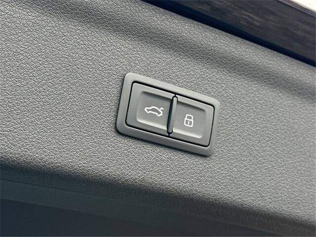 2015 Audi Q3 2.0T quattro Premium Plus