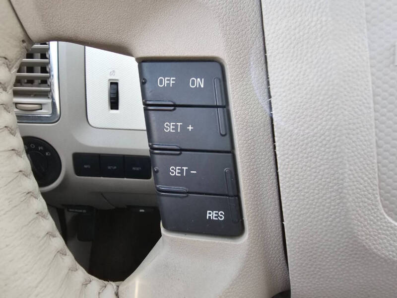 2009 Mercury Mariner Premier I4