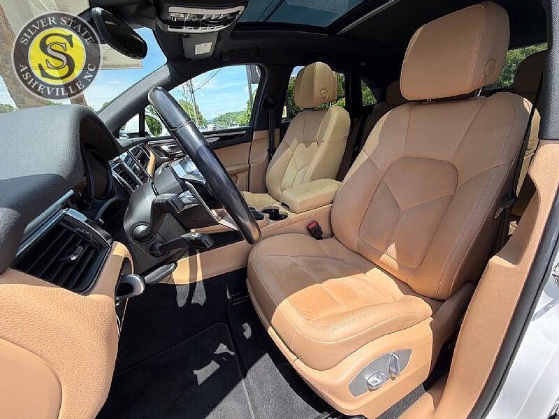 2017 Porsche Macan