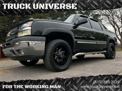 2005 Chevrolet Avalanche for sale at TRUCK UNIVERSE in Murfreesboro TN
