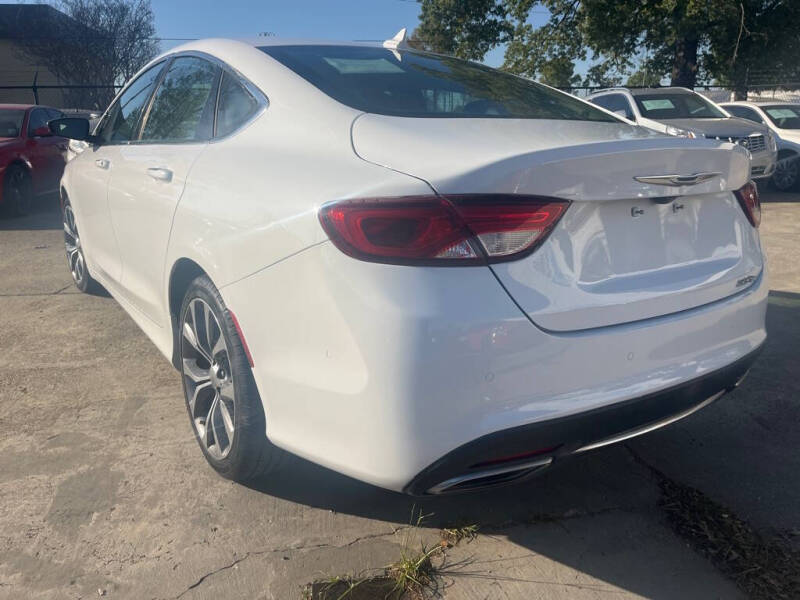 2015 Chrysler 200 C