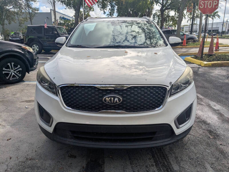 2017 Kia Sorento LX