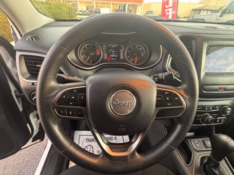 2019 Jeep Cherokee Latitude