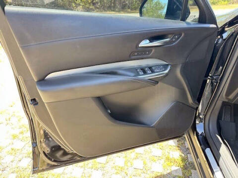 2019 Cadillac XT4 Premium Luxury