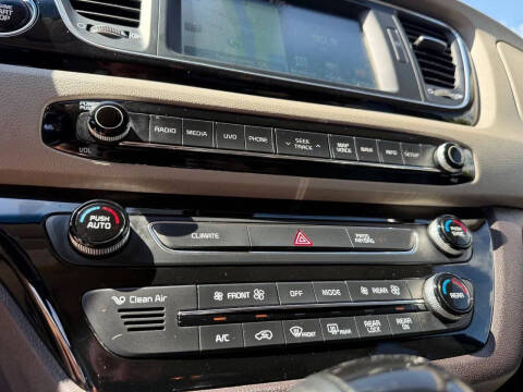 2016 Kia Sedona Limited