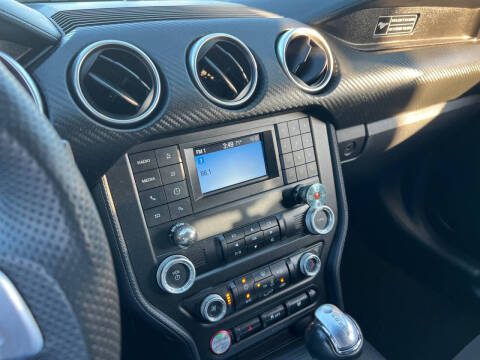 2020 Ford Mustang EcoBoost