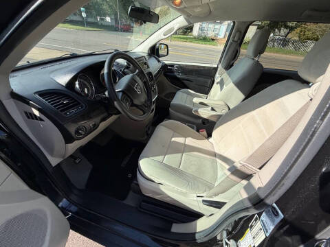 2013 Dodge Grand Caravan American Value Package