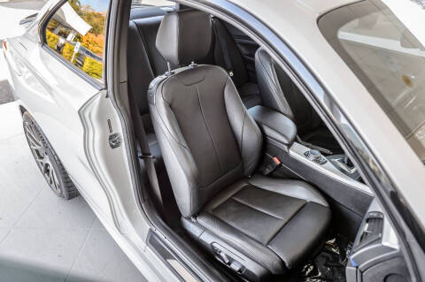 2016 BMW 2 Series M235i