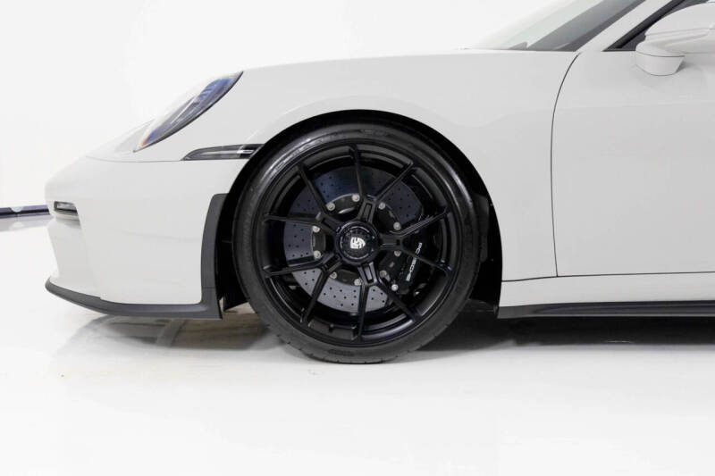 2024 Porsche 911 GT3 Touring