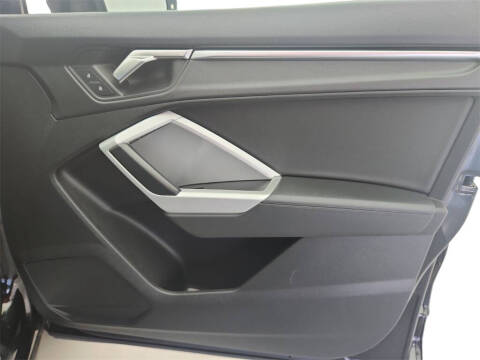 2023 Audi Q3 quattro S line Prem Plus 45 TFSI