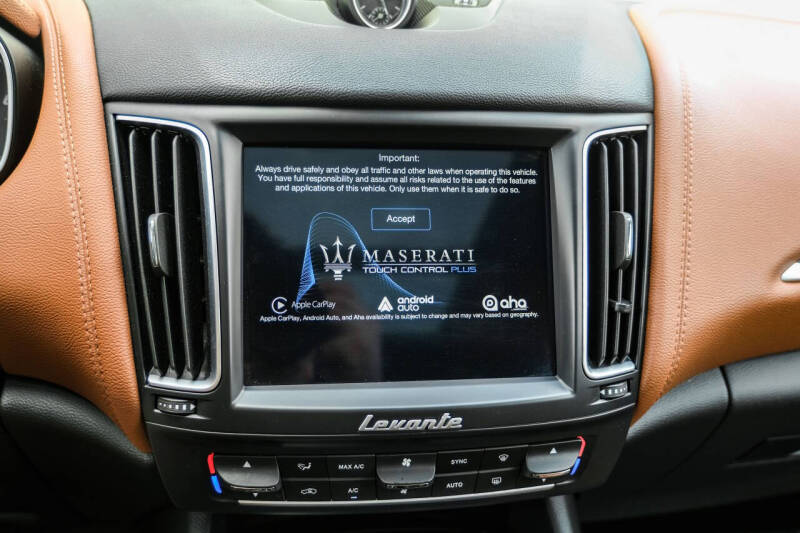 2017 Maserati Levante S