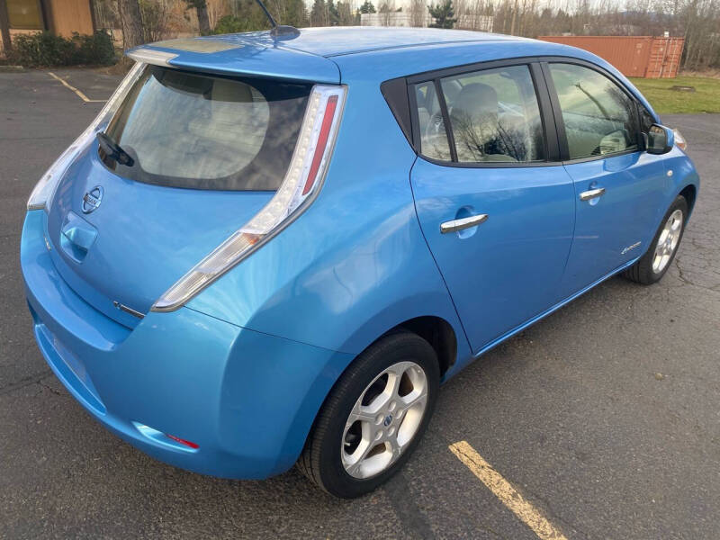 2012 Nissan LEAF SV