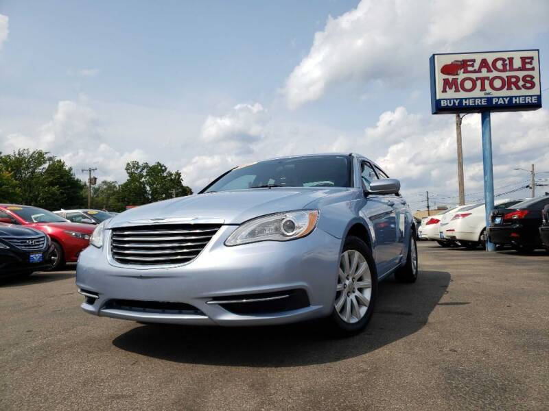 2013 Chrysler 200 for sale at Eagle Motors in Hamilton OH