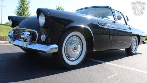 1956 Ford Thunderbird