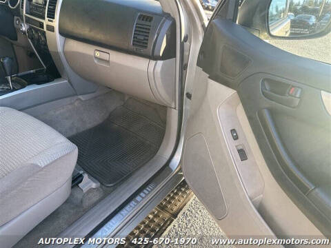 2004 Toyota 4Runner SR5