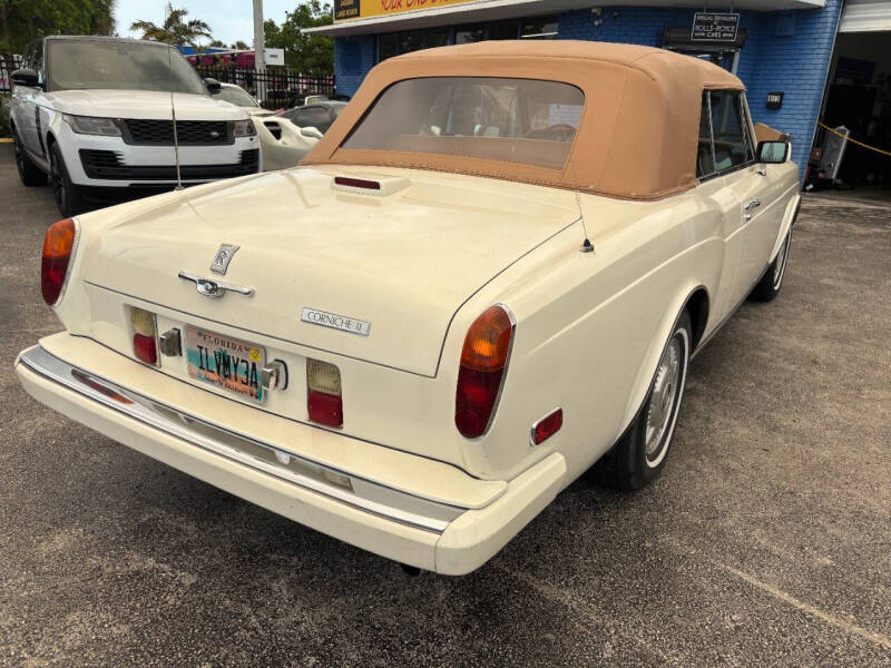 1987 Rolls-Royce Corniche