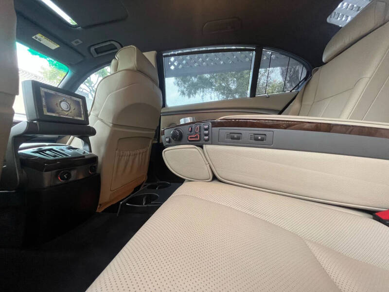 2006 BMW 7 Series 750Li