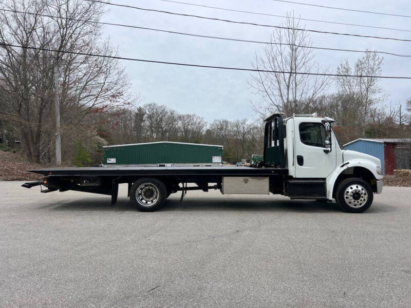 2015 Freightliner M2 106